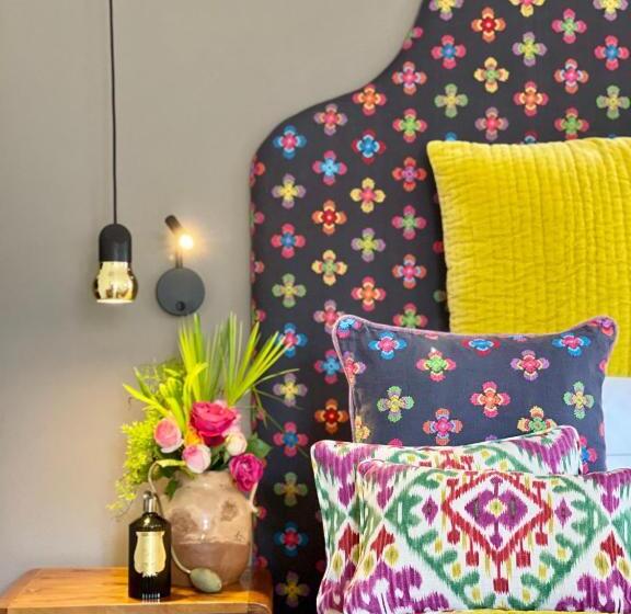 جناح جونيور, Villa Edera & La Torretta