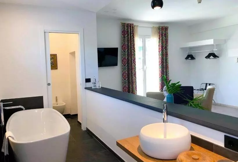 ジュニアスイート, Villa Edera & La Torretta