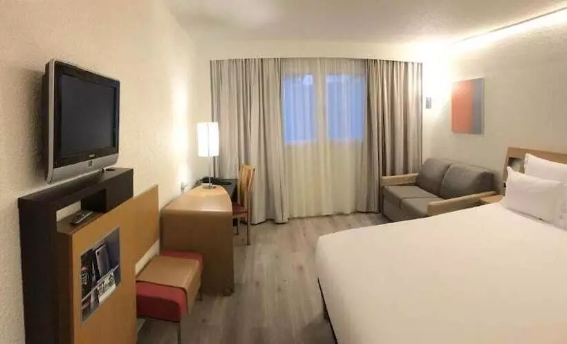 اتاق استاندارد با تخت دوبل, Novotel Setubal