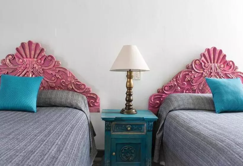 سوییت, Boutique Naura Centro