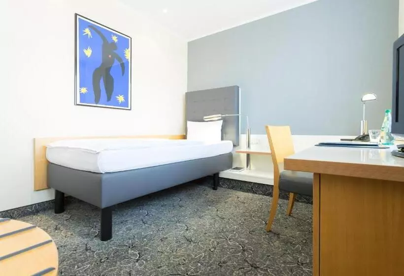 Standard Single Room, Abacus Tierpark