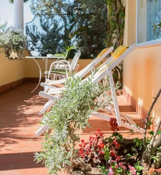 Cameră Deluxe cu Vedere la Mare, Caesar Augustus