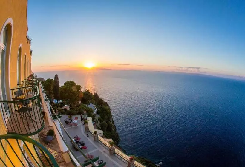 Cameră Deluxe cu Vedere la Mare, Caesar Augustus