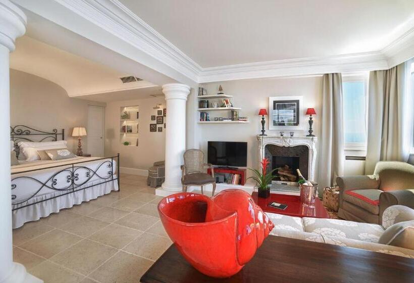 オーシャンビュースイート, Caesar Augustus