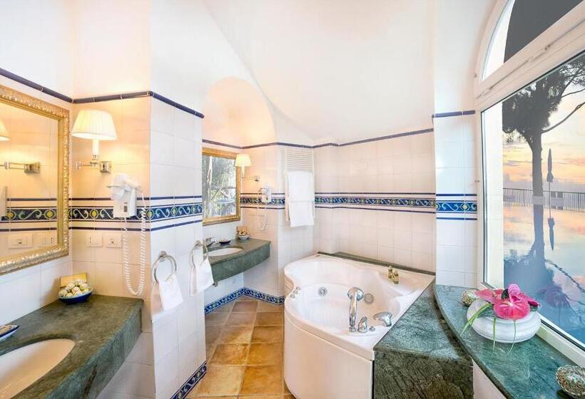 ハイドロマッサージバス付きスイート, Caesar Augustus