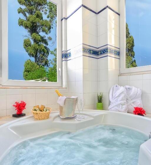 スイート, Caesar Augustus