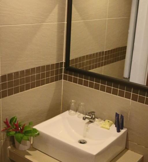 スーペリアールーム, Eagle Bay