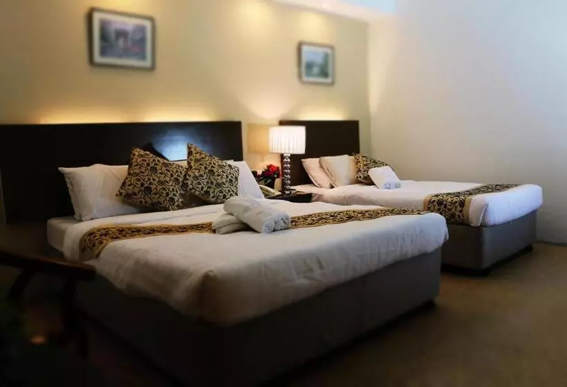 اتاق سوپریور سه تخته, Eagle Bay