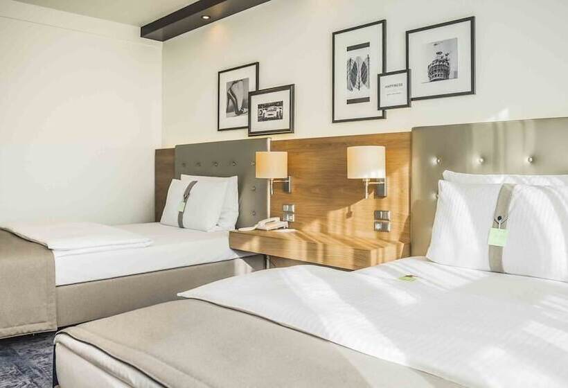 غرفه قياسيه سريرين مزدوجين, Holiday Inn Stuttgart, An Ihg