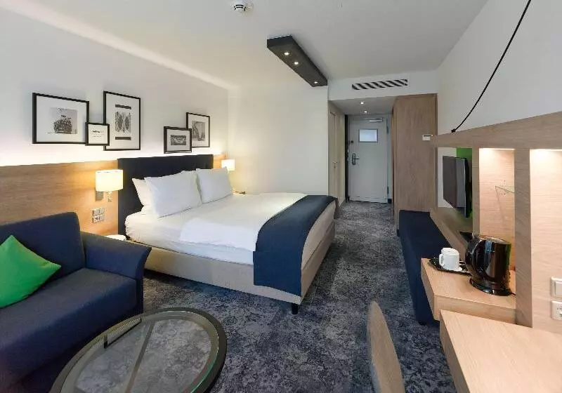 اتاق استاندارد, Holiday Inn Stuttgart, An Ihg