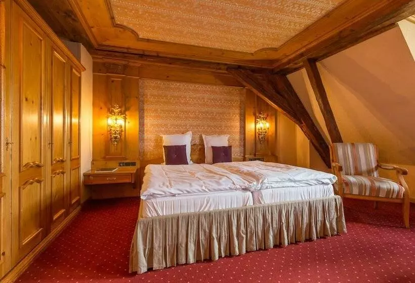 スーペリアールーム, Hostellerie De La Pommeraie By Popinns