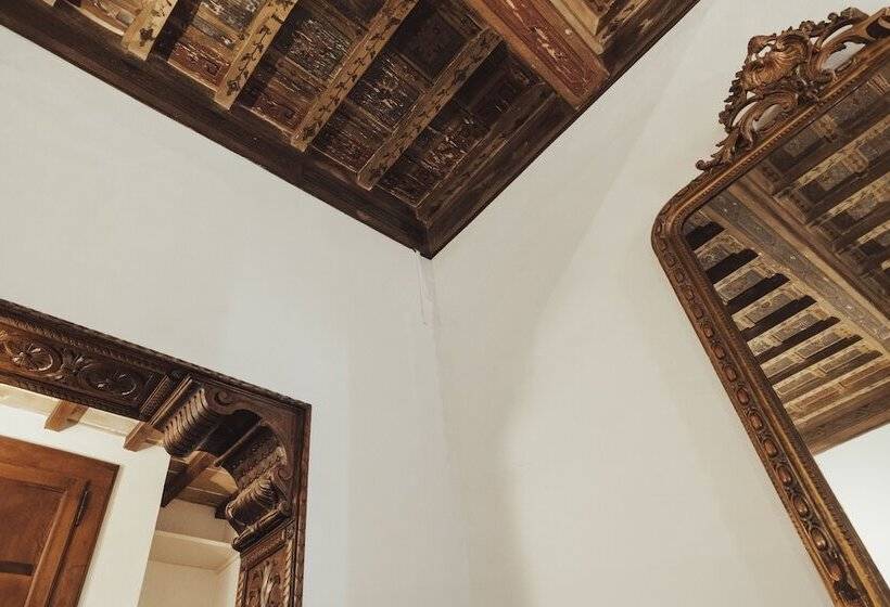 سوییت جونیور, Ii Guelfo Bianco