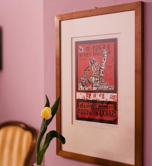 اتاق استاندارد یک نفره, Ii Guelfo Bianco