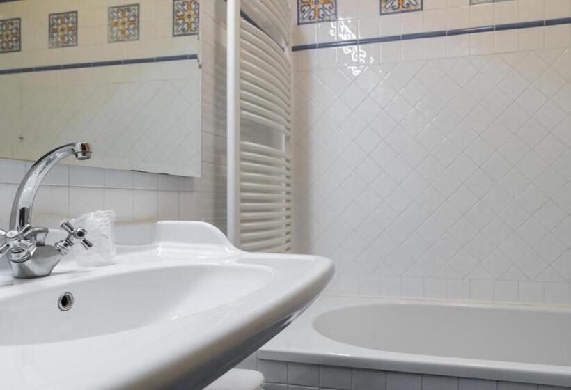 سوییت جونیور, Ii Guelfo Bianco