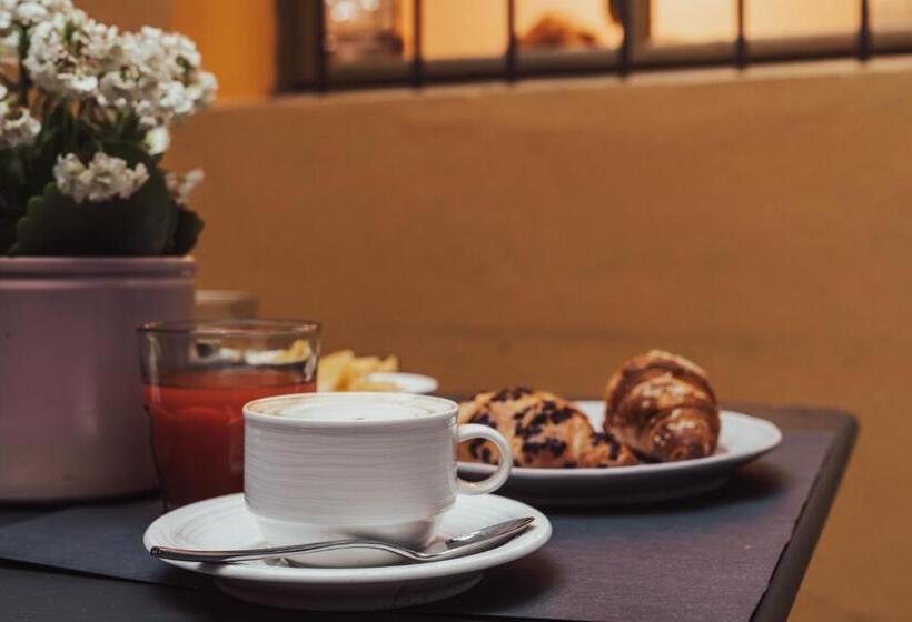 سوییت جونیور, Ii Guelfo Bianco