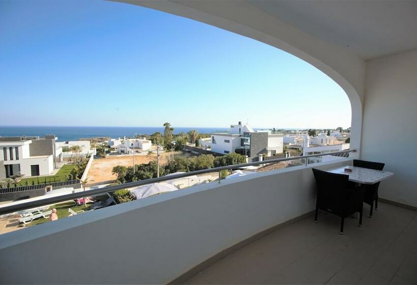 غرفة قياسية مطلّة علي البحر, Maritur  Adults Only