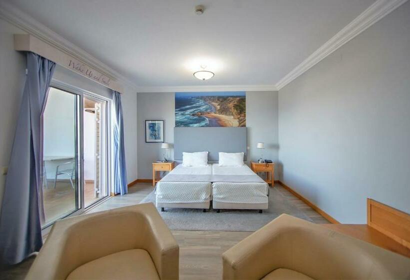 غرفة قياسية إطلالة جانبية علي البحر, Maritur  Adults Only