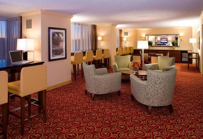 Стандартный Номер Кровать Кинг, Marriott St. Louis West