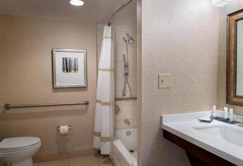 스탠다드 룸 더블 침대 2개, Marriott St. Louis West