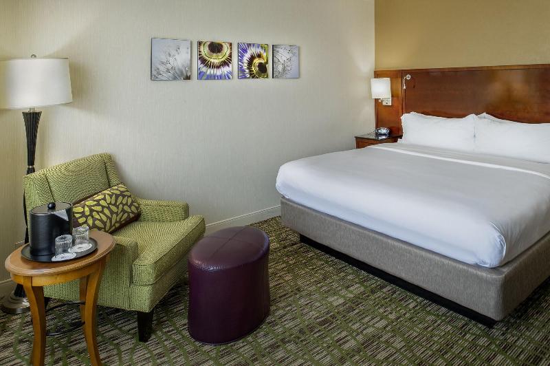 Стандартный Номер Кровать Кинг, Marriott St. Louis West