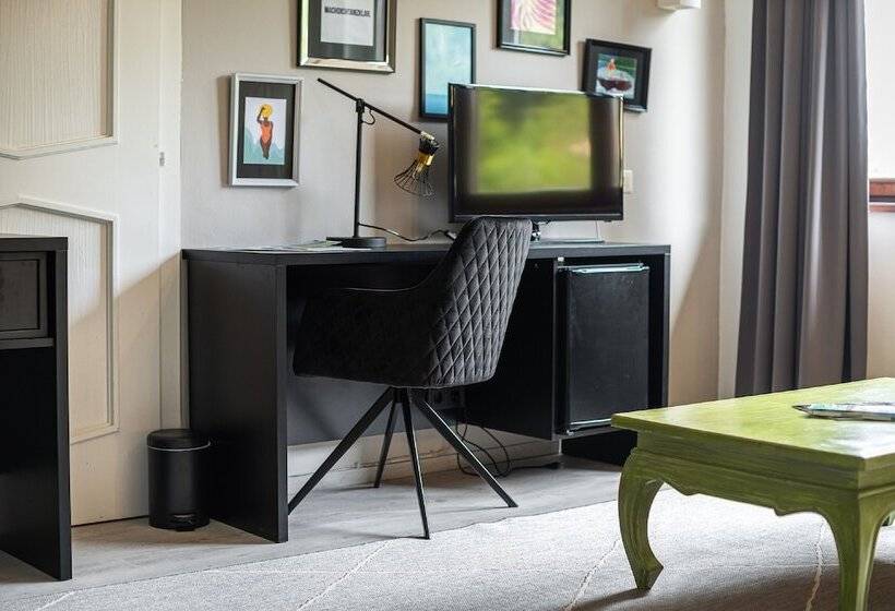 수피리어 스위트, Parks