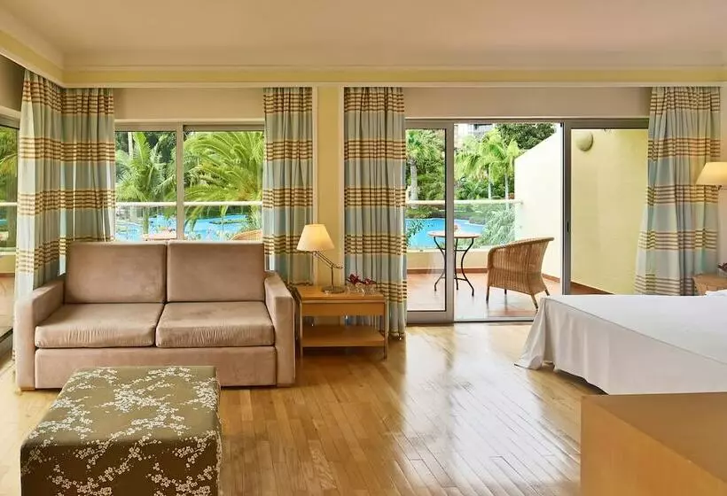 ジュニアスイート, Pestana Carlton Madeira Ocean Resort