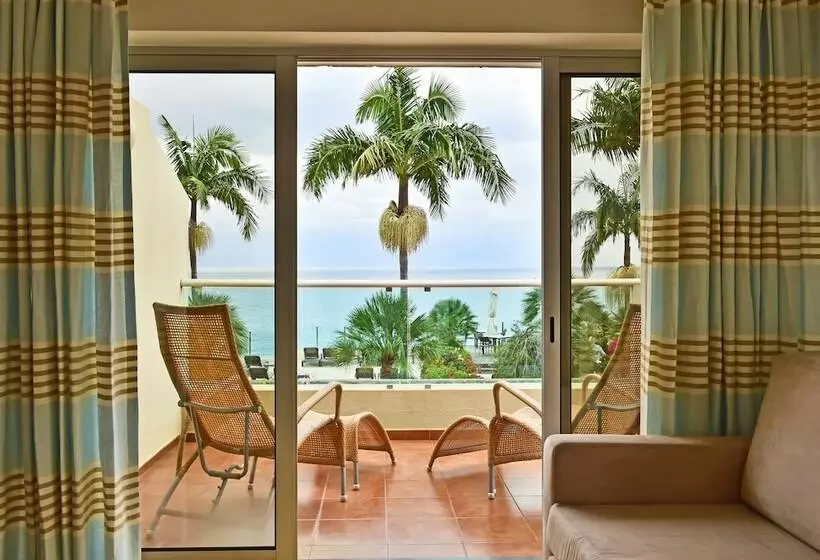 ジュニアスイート, Pestana Carlton Madeira Ocean Resort