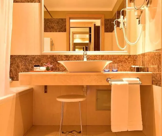 ジュニアスイート, Pestana Carlton Madeira Ocean Resort