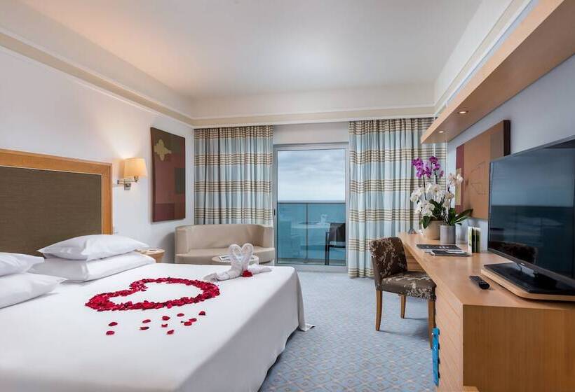 Номер Superior Вид на Море, Pestana Carlton Madeira Ocean Resort