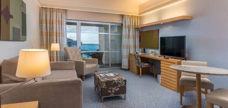 Люкс, Pestana Carlton Madeira Ocean Resort