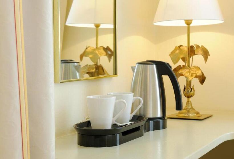 غرفة قياسية, Scherer