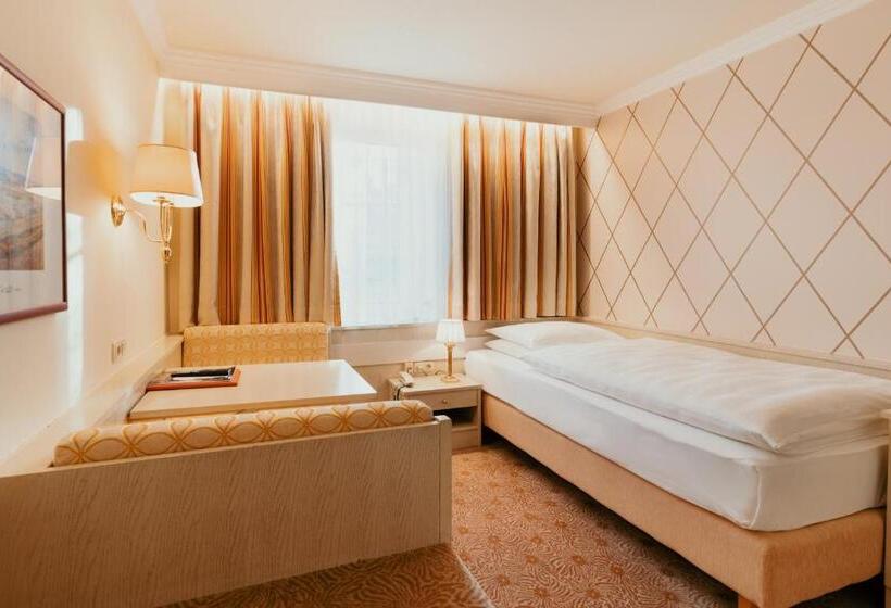 غرفة قياسية فردية, Scherer