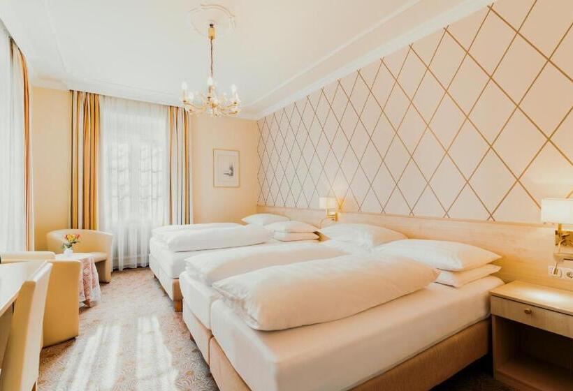 غرفة قياسية رباعية, Scherer