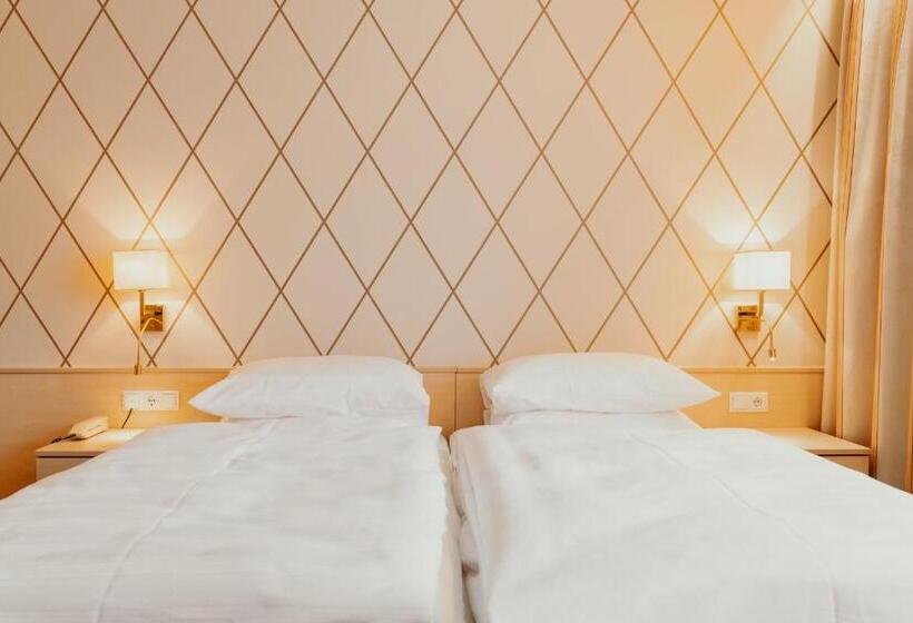 غرفة قياسية, Scherer