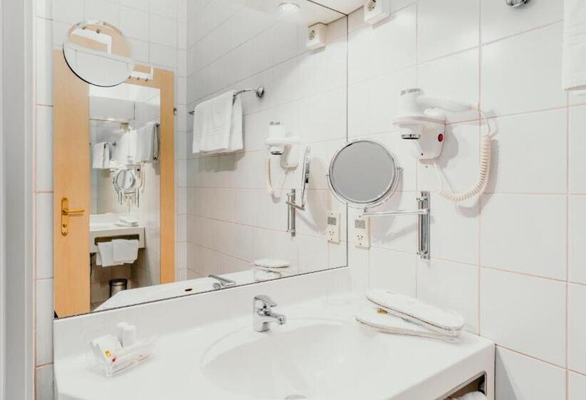 غرفة قياسية, Scherer