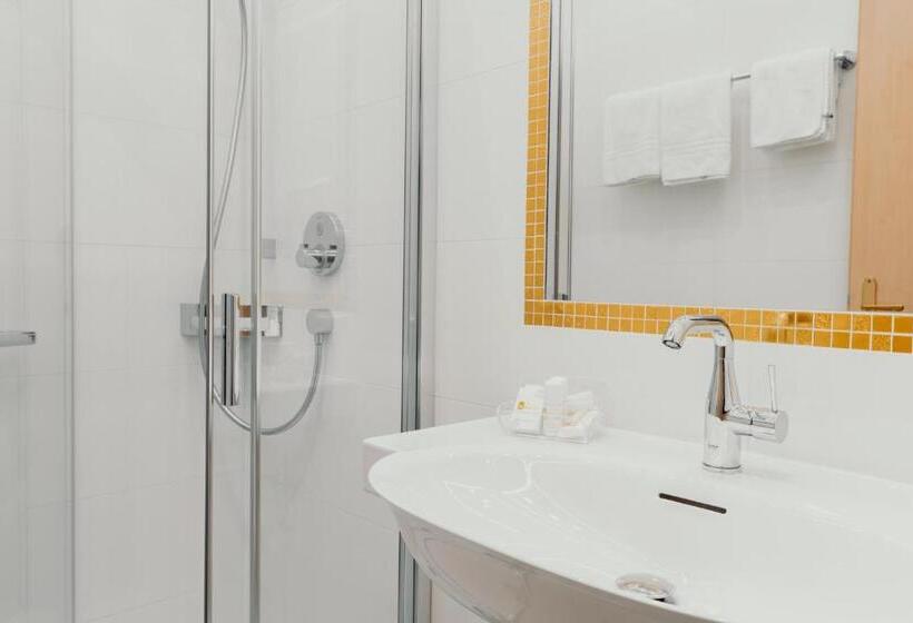 غرفة قياسية, Scherer