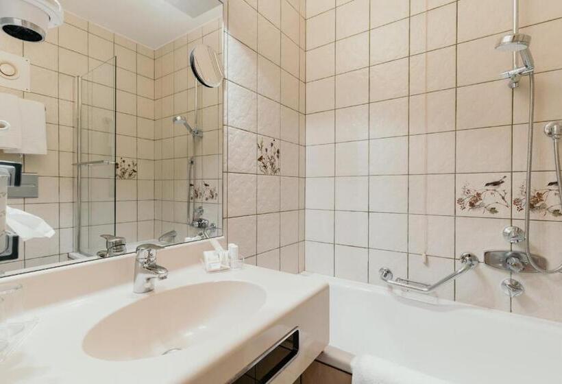 غرفة قياسية, Scherer