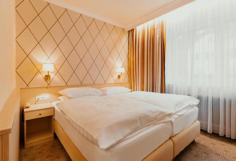 غرفة قياسية, Scherer