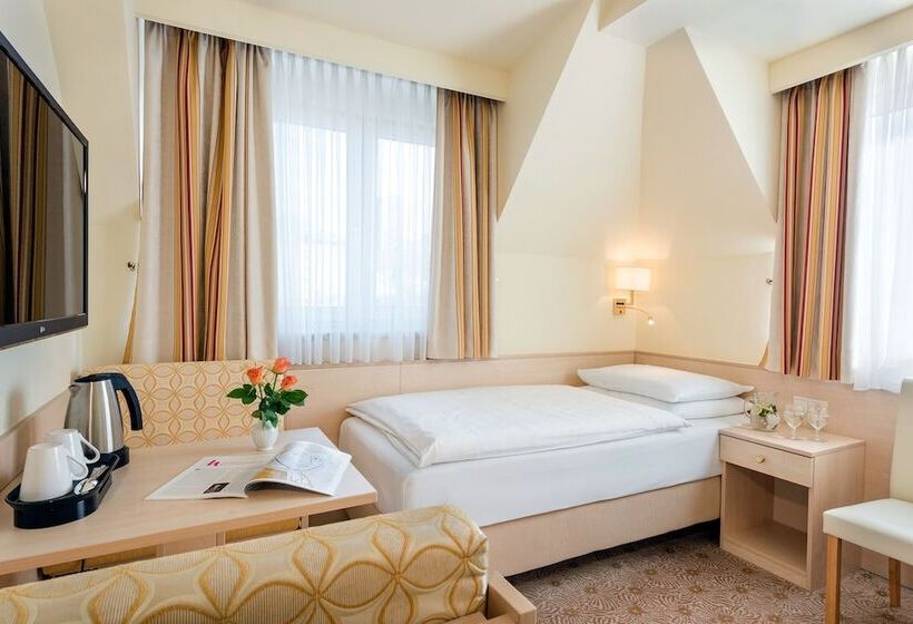 غرفة قياسية, Scherer