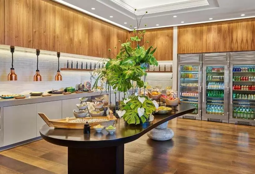 سوئیت با تخت بزرگ, The Ritz Carlton Maui, Kapalua
