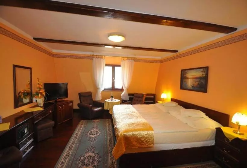スタンダードルーム, Garni Hotel Barbakan