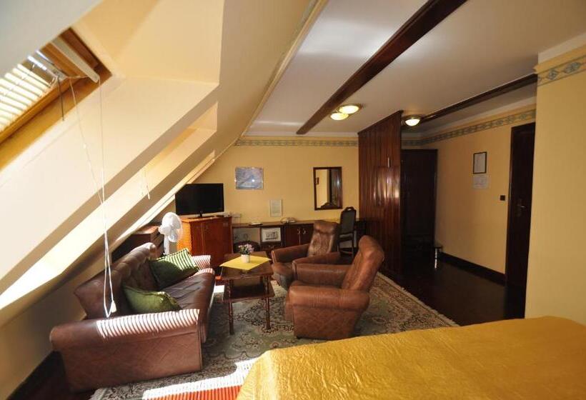 スタンダードルーム, Garni  Hotel Barbakan