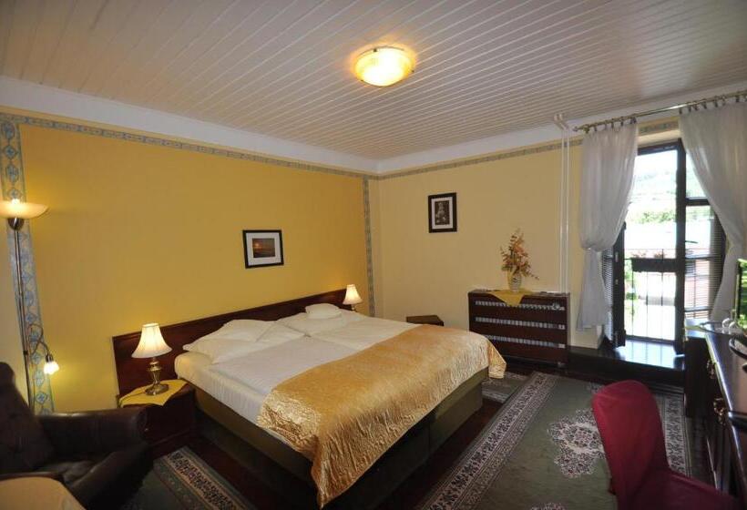 スタンダードルーム, Garni  Hotel Barbakan