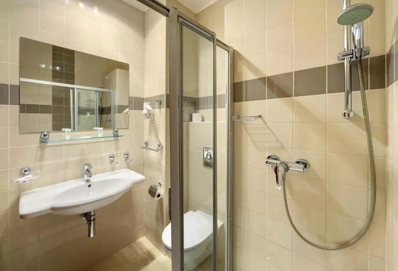 اتاق لوکس با بالکن, Congress Hotel Centrum