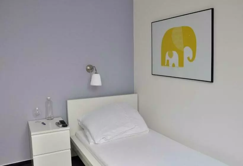 スタンダードシングルルーム, Pension Pod Věží