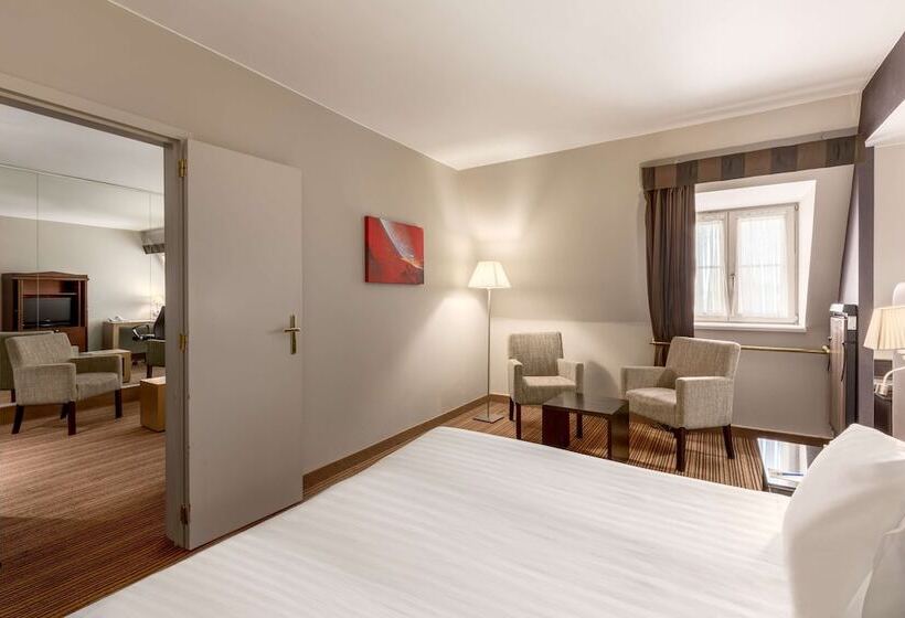 סוויטה, NH Brussels Carrefour De L’europe