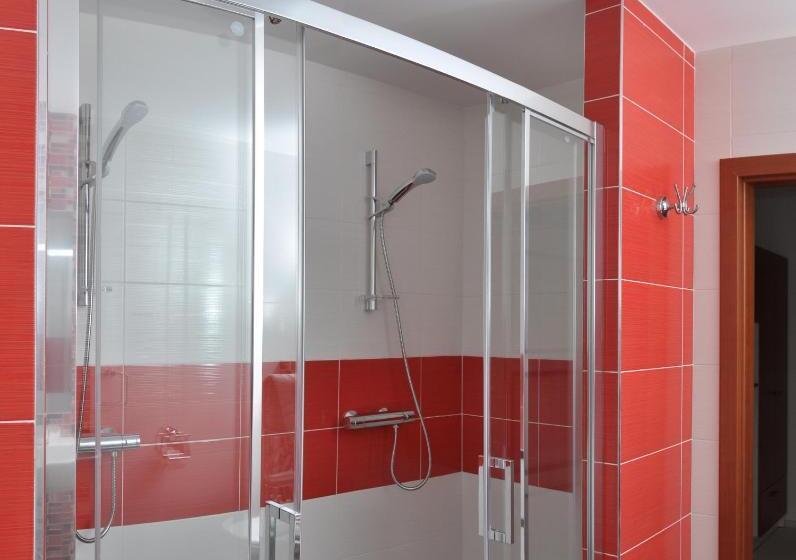 דירת חדר, Pension Pod Věží