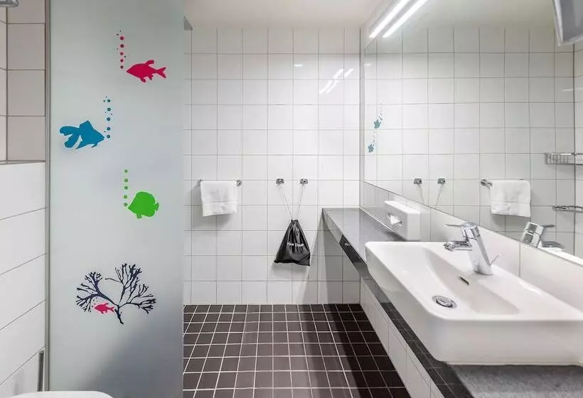 اتاق خانوادگی, Radisson Hotel Kaunas