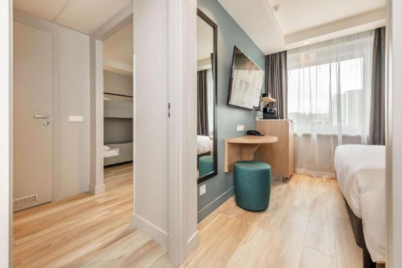 اتاق خانوادگی, Radisson Hotel Kaunas