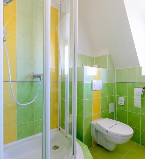 标准单人间, Trumf